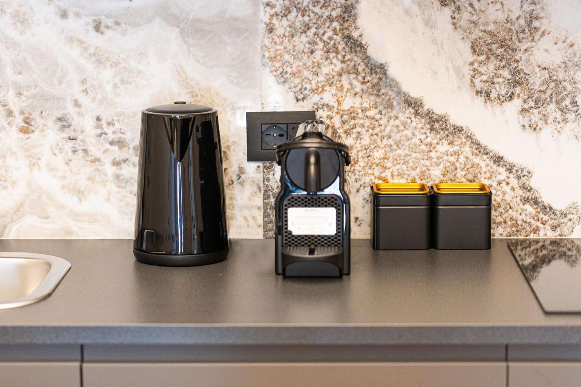 Luxury Suite Trevi Рим Экстерьер фото