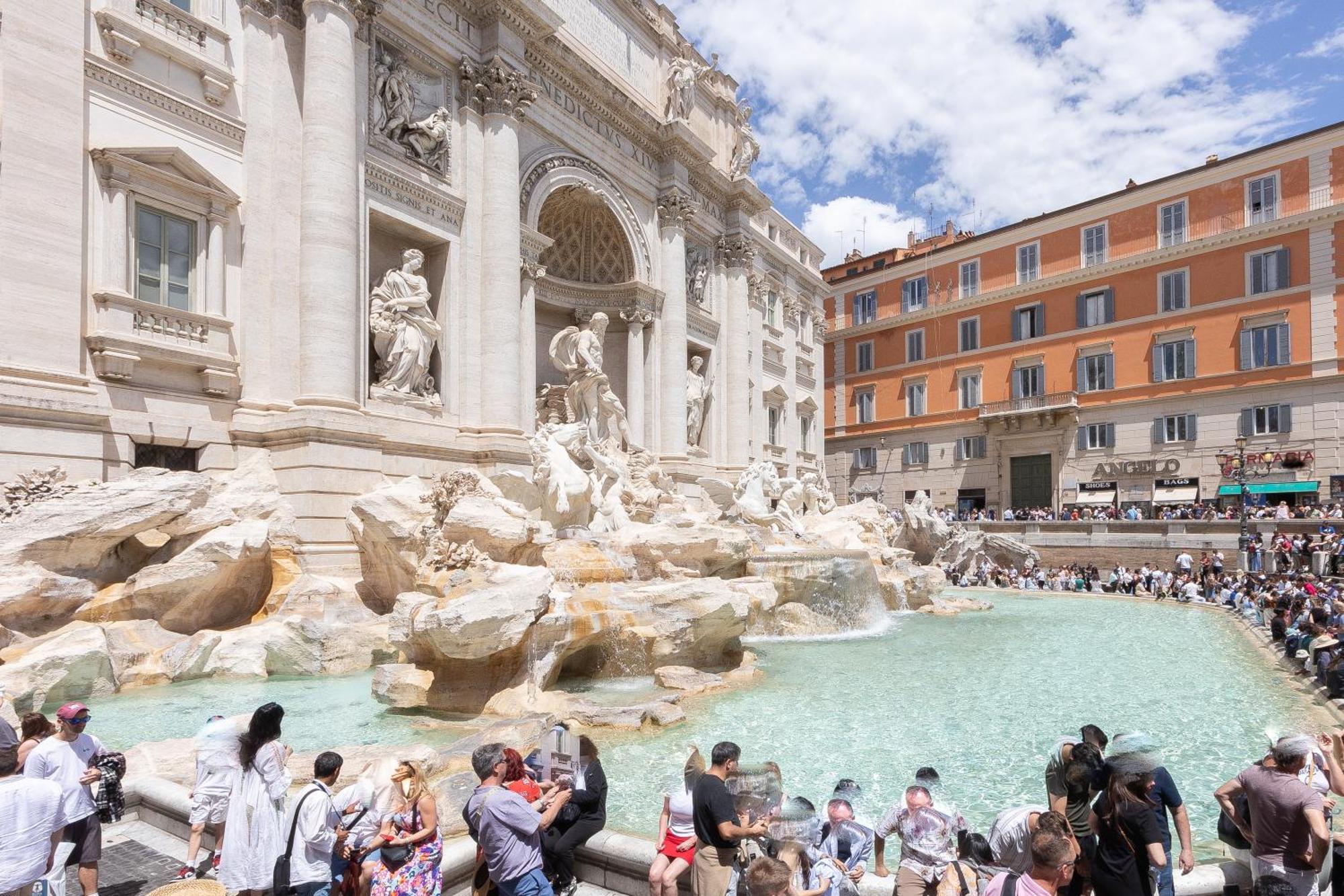 Luxury Suite Trevi Рим Экстерьер фото